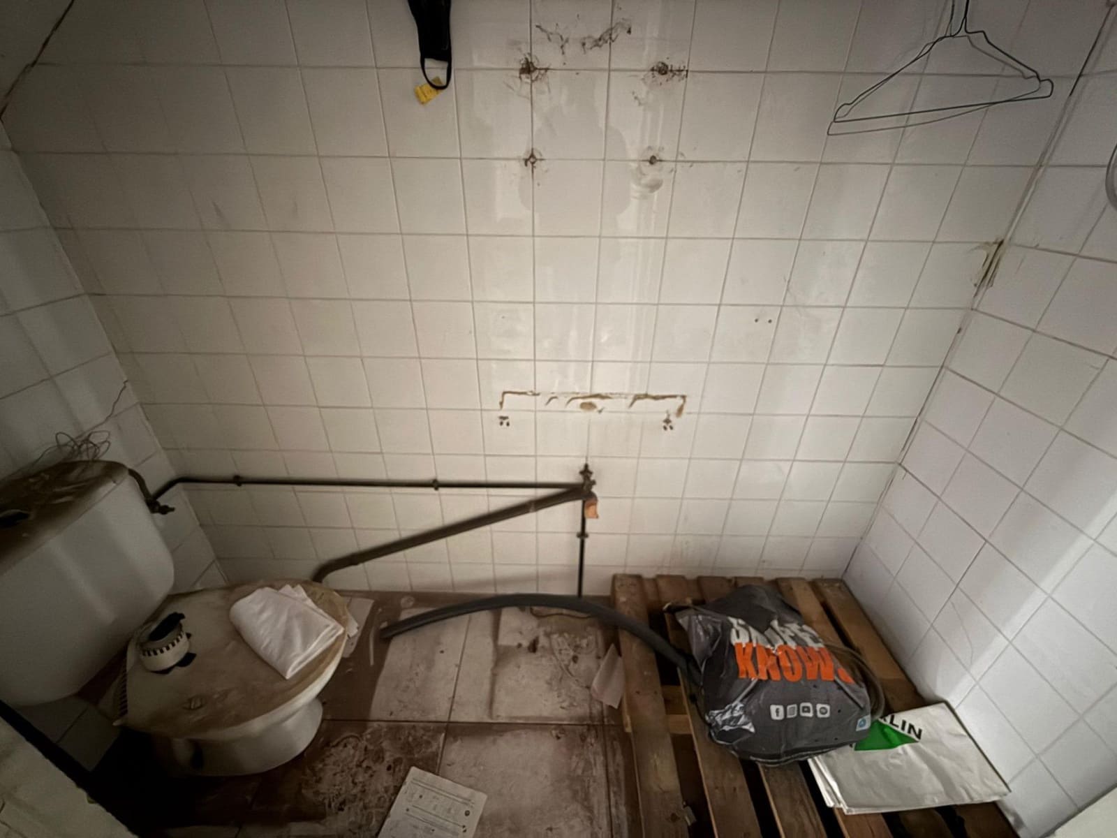 Business for sale in Igualada - € 225,000 (Ref: 9449183)