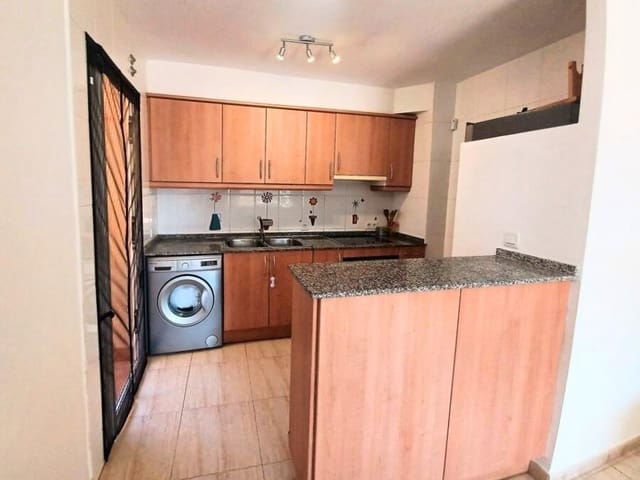 2 Zimmer Wohnung zu verkaufen in Salou mit Pool - 175.000 € (Ref: 9456266)