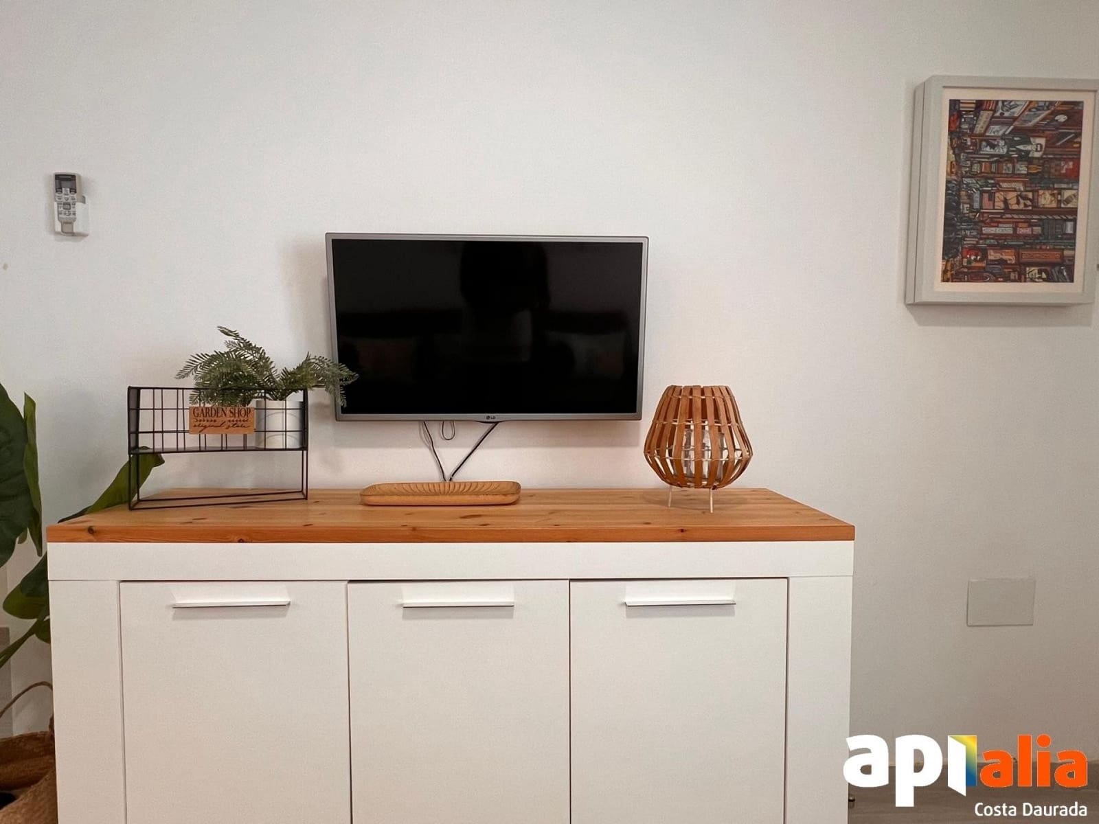 2 bedroom Apartment for sale in Salou - € 160,000 (Ref: 9470718)