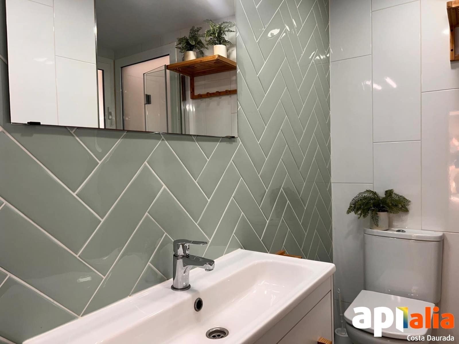 2 bedroom Apartment for sale in Salou - € 160,000 (Ref: 9470718)