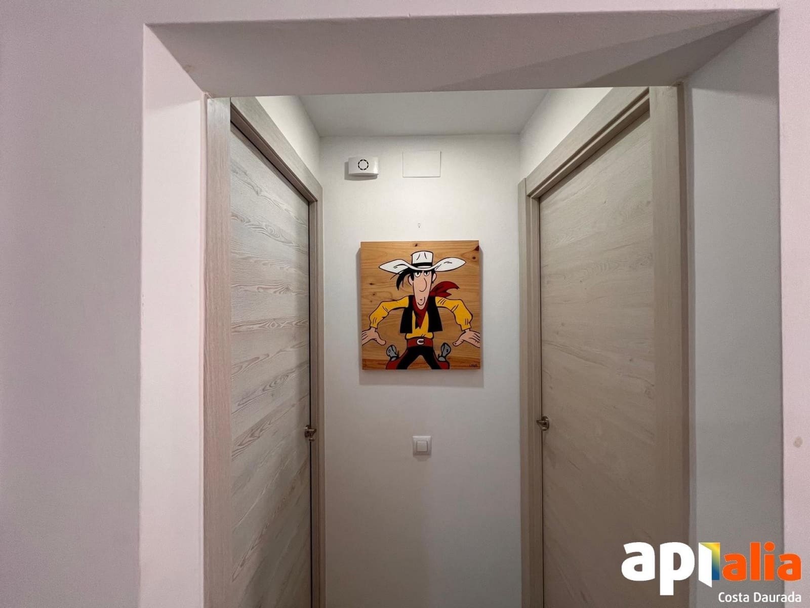 2 bedroom Apartment for sale in Salou - € 160,000 (Ref: 9470718)