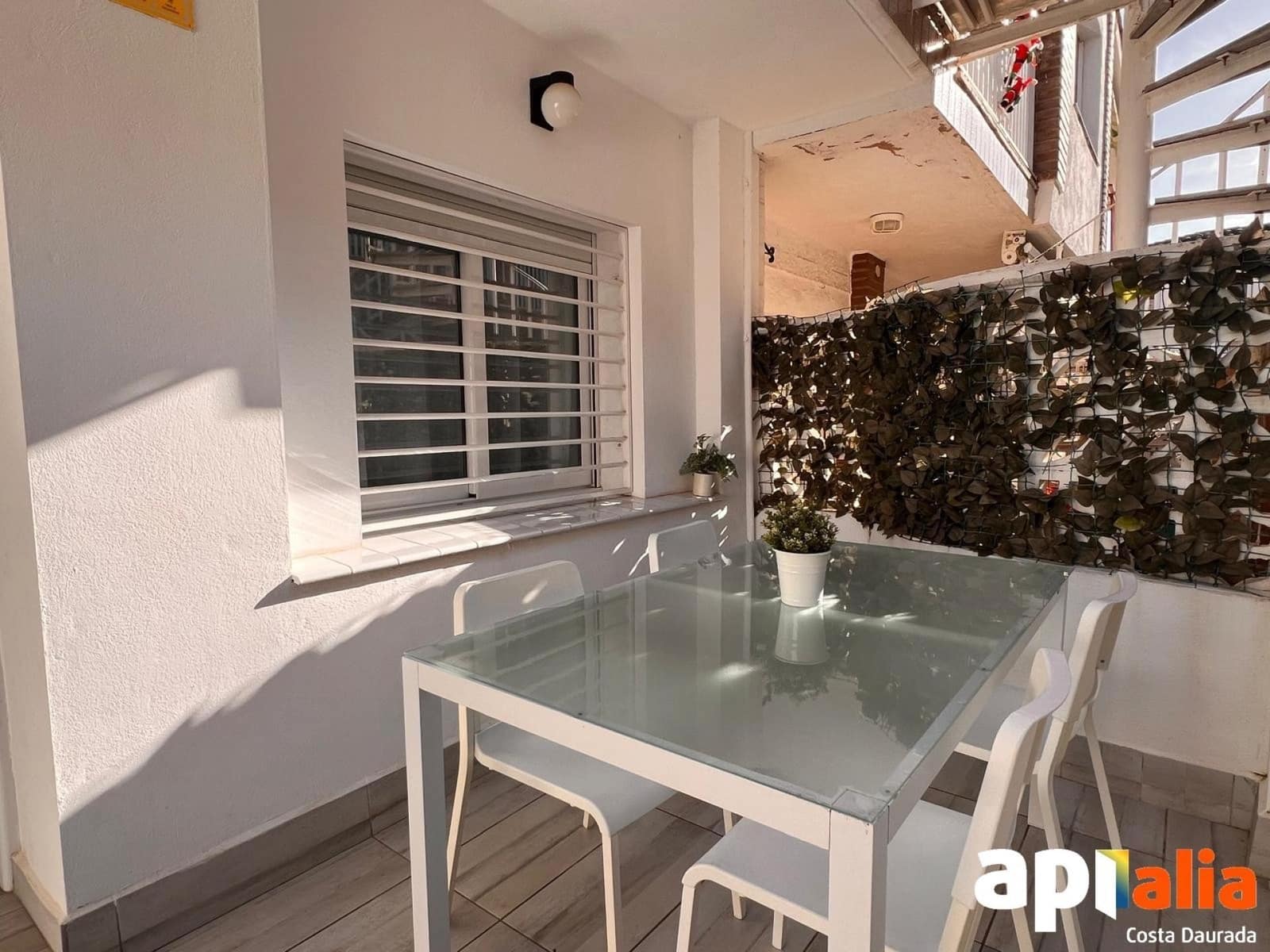 2 bedroom Apartment for sale in Salou - € 160,000 (Ref: 9470718)