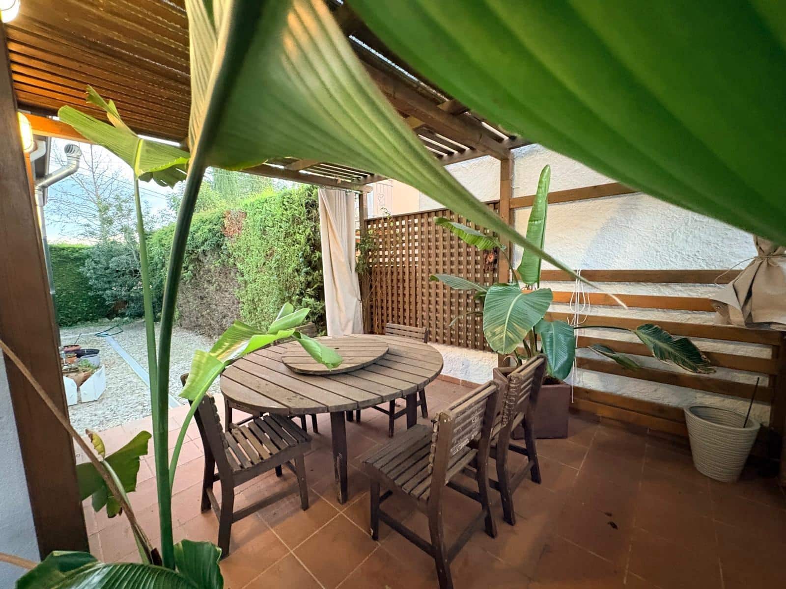 5 bedroom Townhouse for sale in La Torre de Claramunt with garage - € 320,000 (Ref: 9499110)