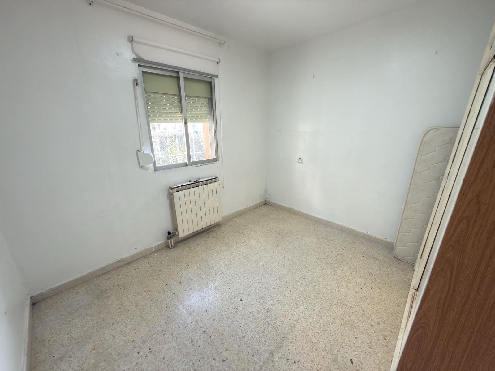 3 bedroom Flat for sale in Igualada - € 92,000 (Ref: 9504296)