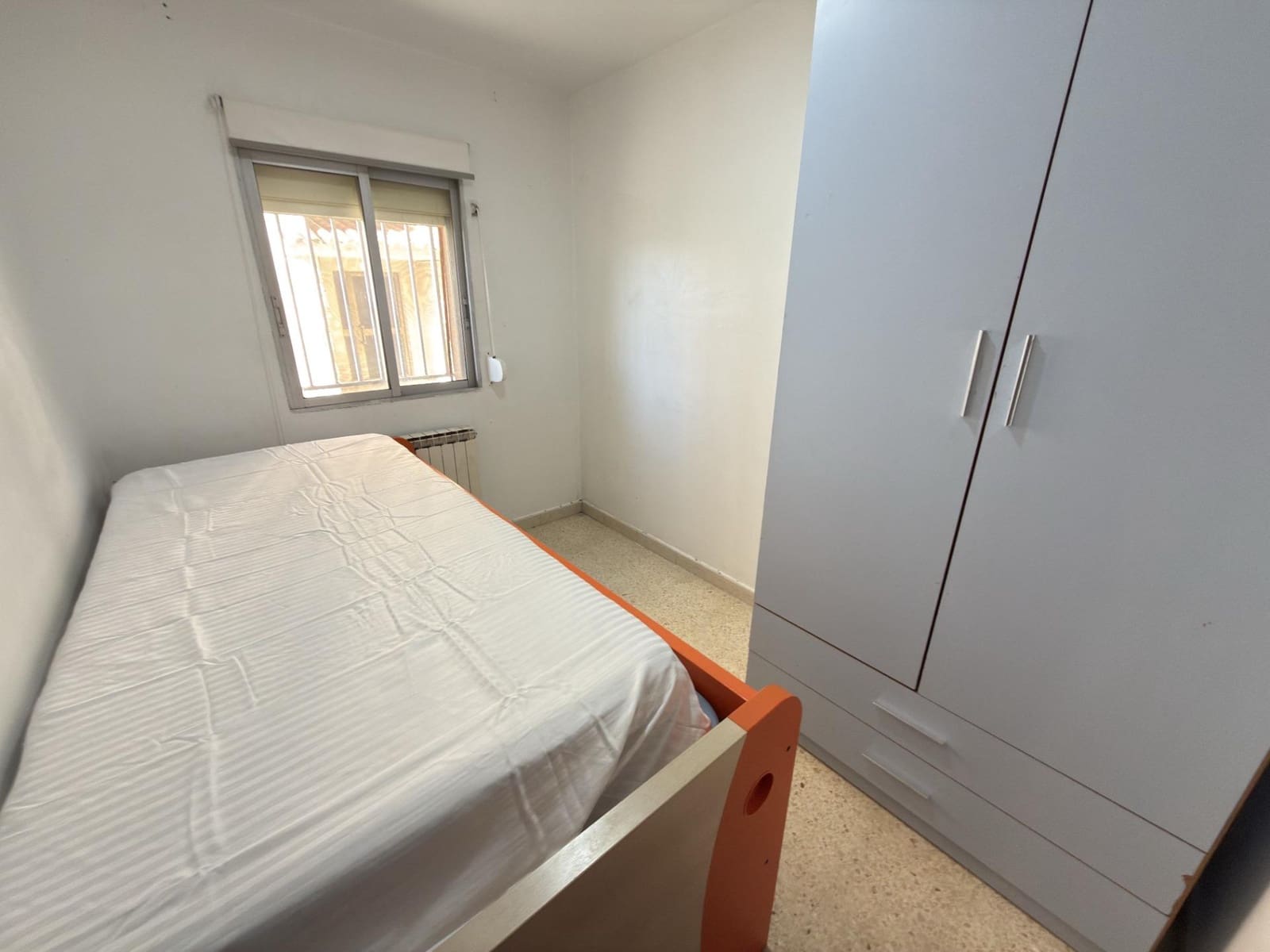 3 bedroom Flat for sale in Igualada - € 92,000 (Ref: 9504296)