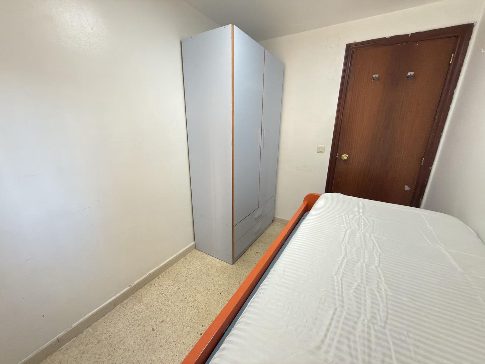 3 bedroom Flat for sale in Igualada - € 92,000 (Ref: 9504296)