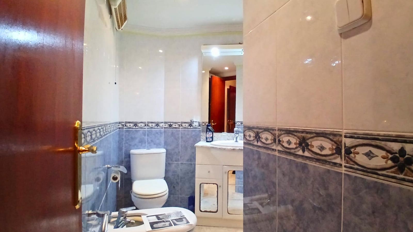 2 bedroom Flat for sale in Salou with pool - € 149,000 (Ref: 9508878)