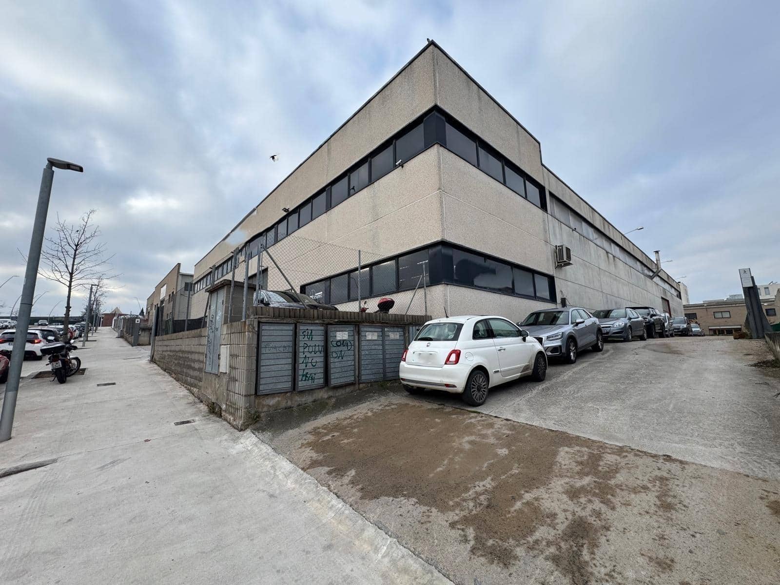 Företag att hyra i Igualada med garage - 9 240 € (Ref: 9508879)