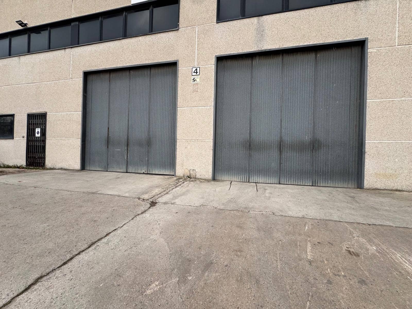 Företag att hyra i Igualada med garage - 9 240 € (Ref: 9508879)