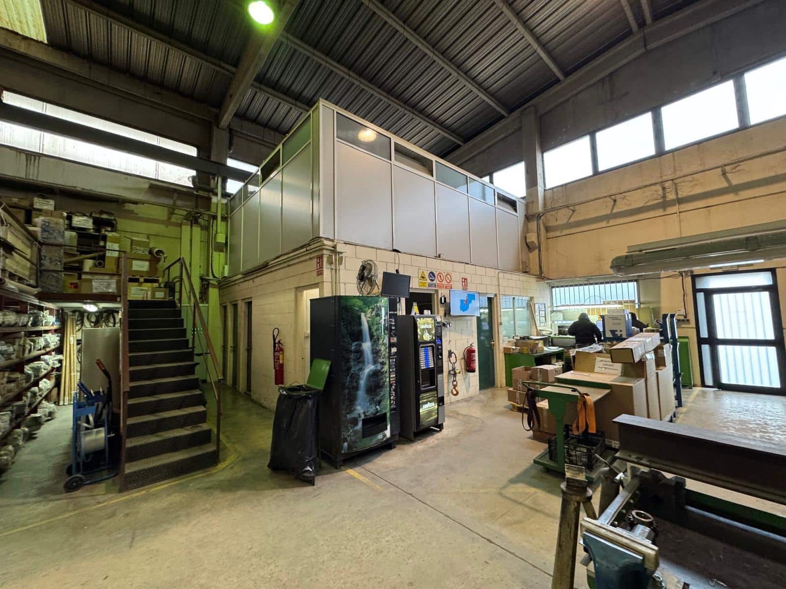 Företag att hyra i Igualada med garage - 9 240 € (Ref: 9508879)