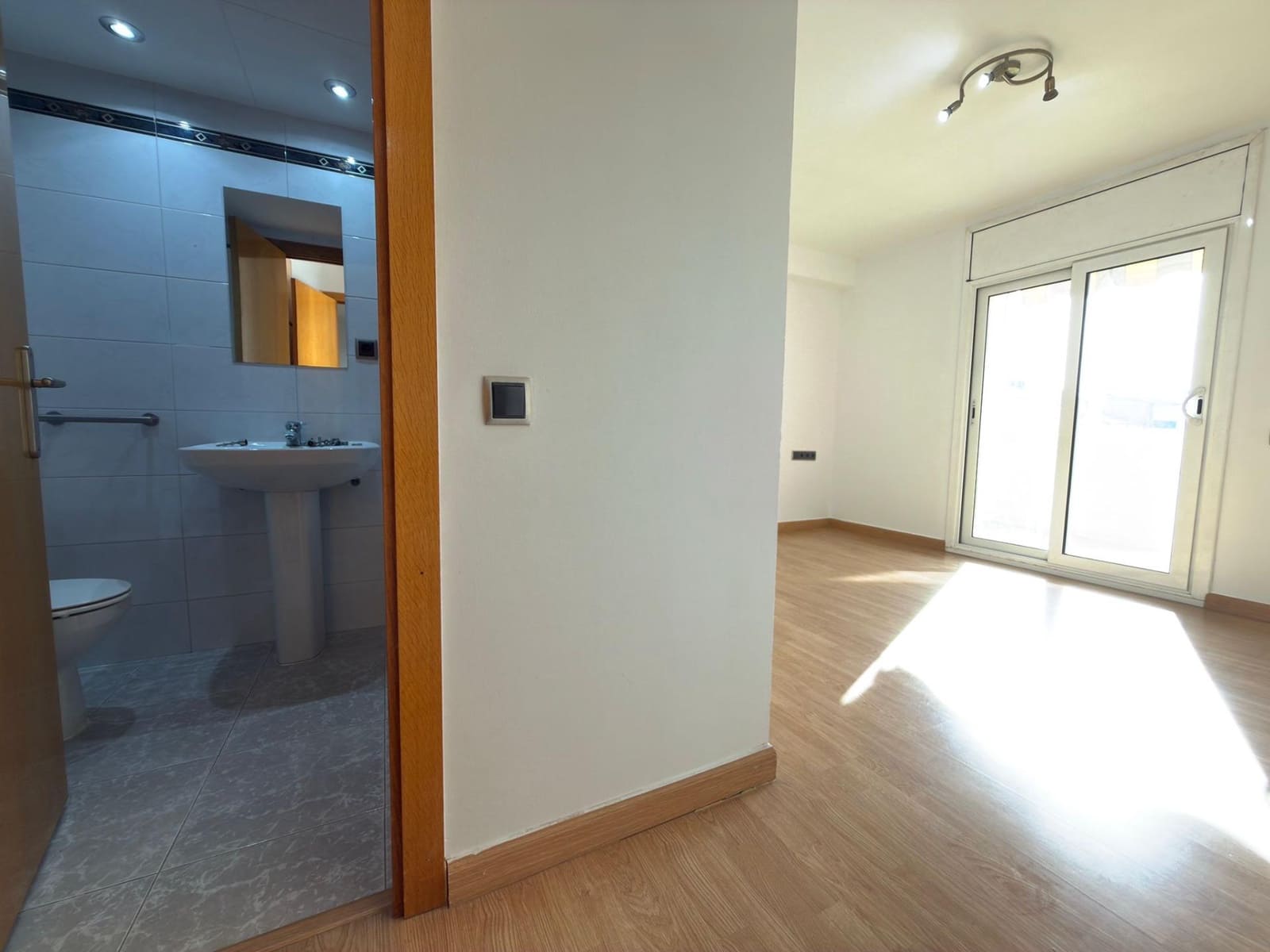 4 bedroom Flat for sale in Igualada - € 274,000 (Ref: 9524302)