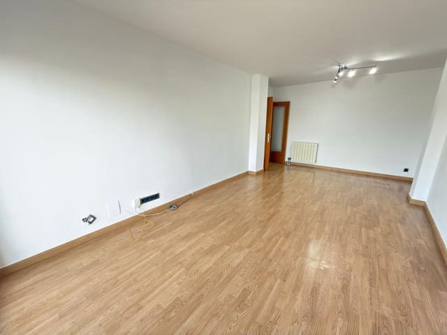 4 quarto Apartamento para venda em Igualada - 274 000 € (Ref: 9524302)