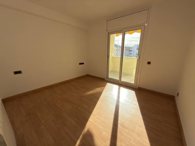 4 quarto Apartamento para venda em Igualada - 274 000 € (Ref: 9524302)