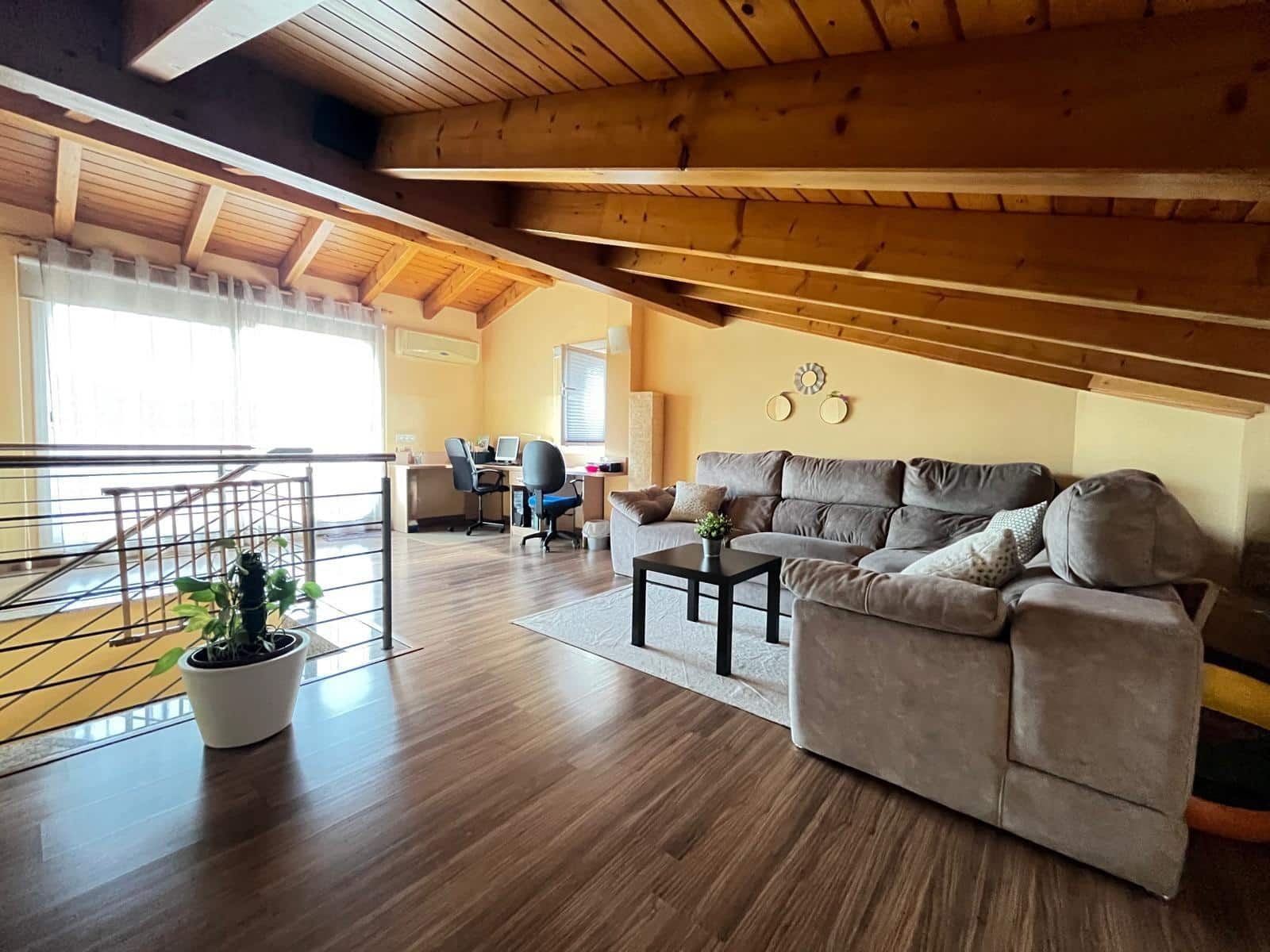 4 soveværelse Villa til salg i Vallbona d'Anoia med garage - € 340.000 (Ref: 9524303)