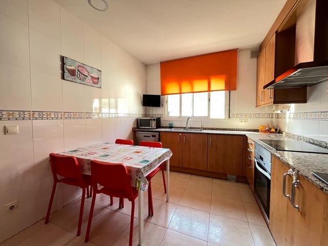 4 soveværelse Villa til salg i Vallbona d'Anoia - € 340.000 (Ref: 9524303)