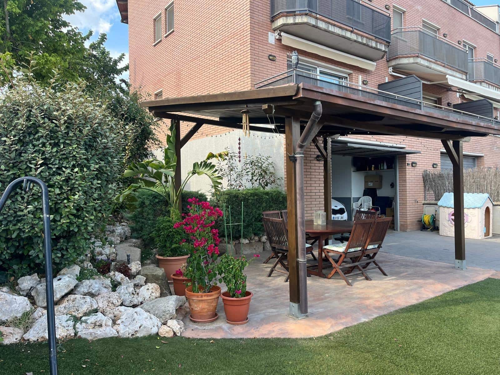 4 soveværelse Villa til salg i Vallbona d'Anoia med garage - € 340.000 (Ref: 9524303)