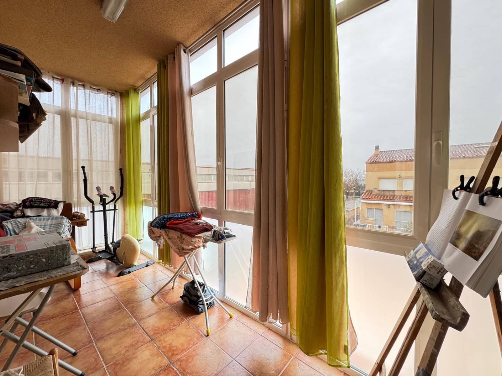 4 chambre Maison de Ville à vendre à Pira avec garage - 187 000 € (Ref: 9534030)