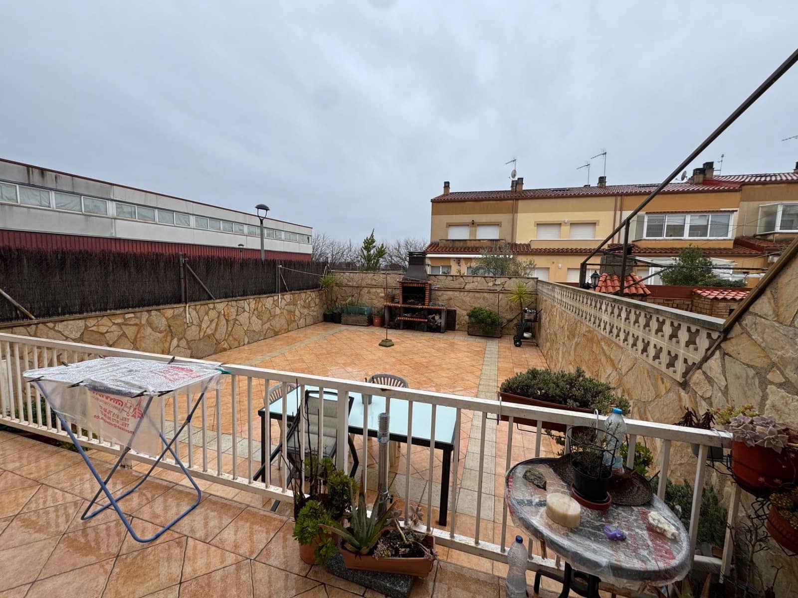 4 chambre Maison de Ville à vendre à Pira avec garage - 187 000 € (Ref: 9534030)