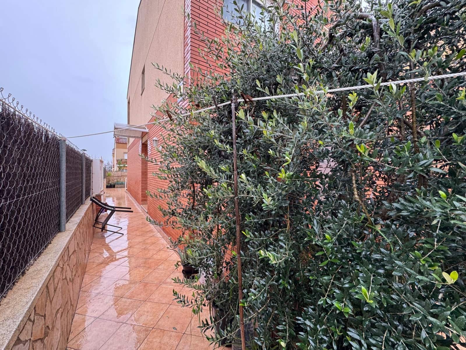 4 chambre Maison de Ville à vendre à Pira avec garage - 187 000 € (Ref: 9534030)