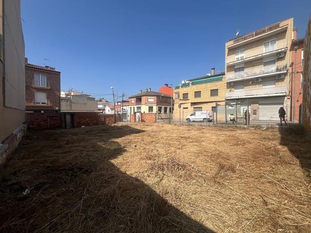 Terrain à Bâtir à vendre à Vilanova del Camí - 10 000 € (Ref: 9537325)