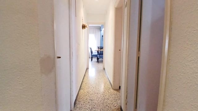 2 bedroom Flat for sale in Salou - € 133,000 (Ref: 9555836)