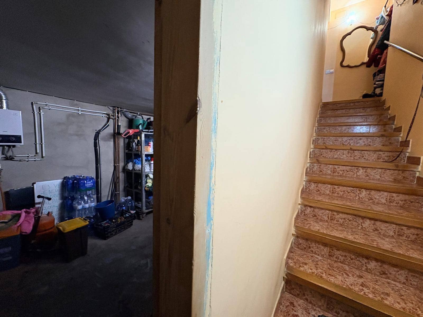 4 bedroom Townhouse for sale in Santa Coloma de Queralt with garage - € 150,000 (Ref: 9565244)