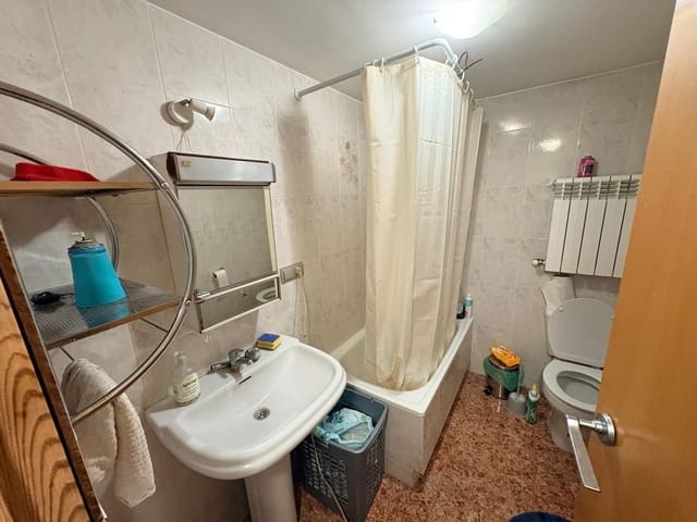 4 sypialnia Dom na sprzedaż w Santa Coloma de Queralt z garażem - 150 000 € (Ref: 9565244)