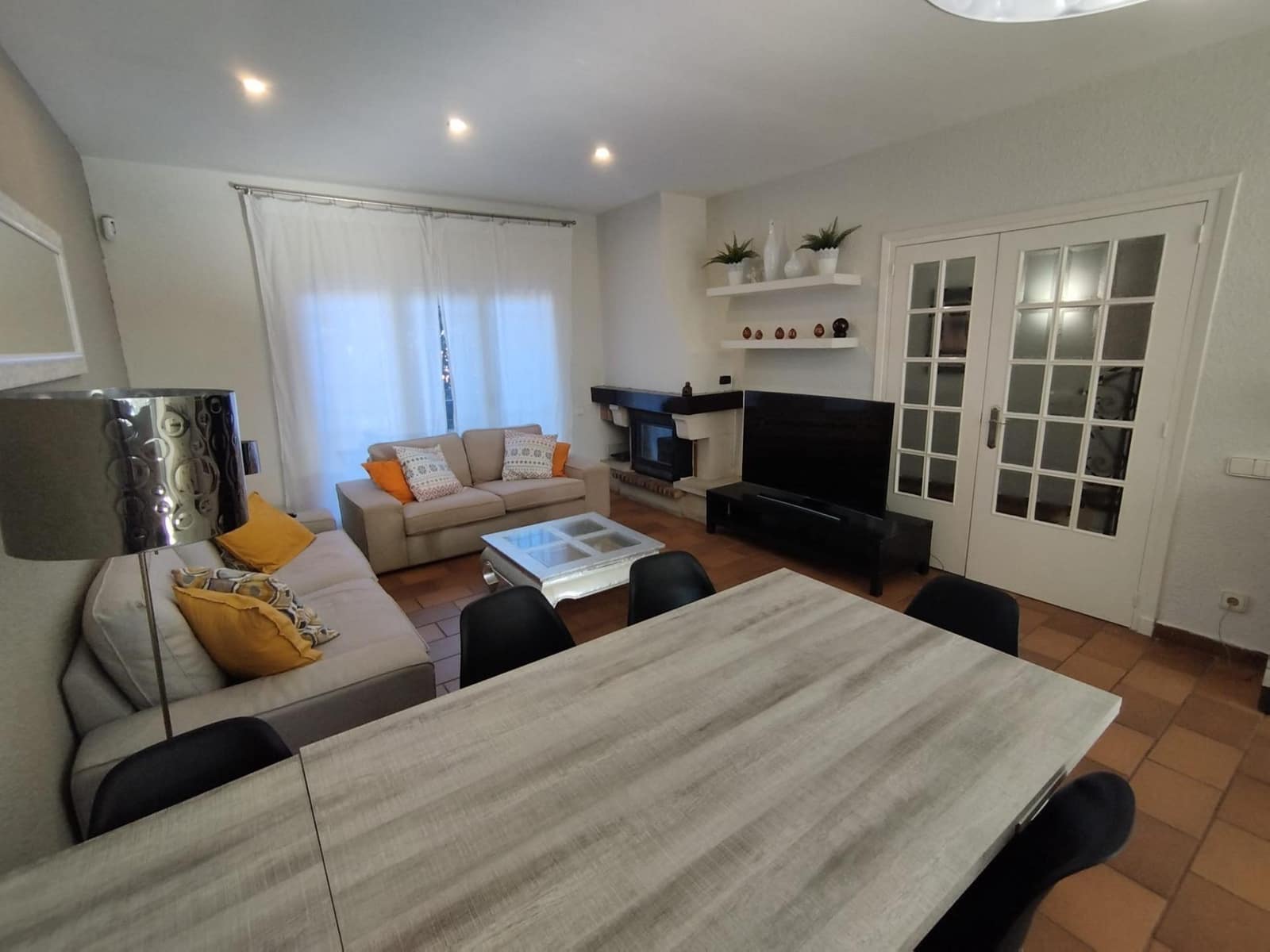 5 soverom Rekkehus til salgs i Salou med svømmebasseng garasje - € 495 000 (Ref: 9568661)