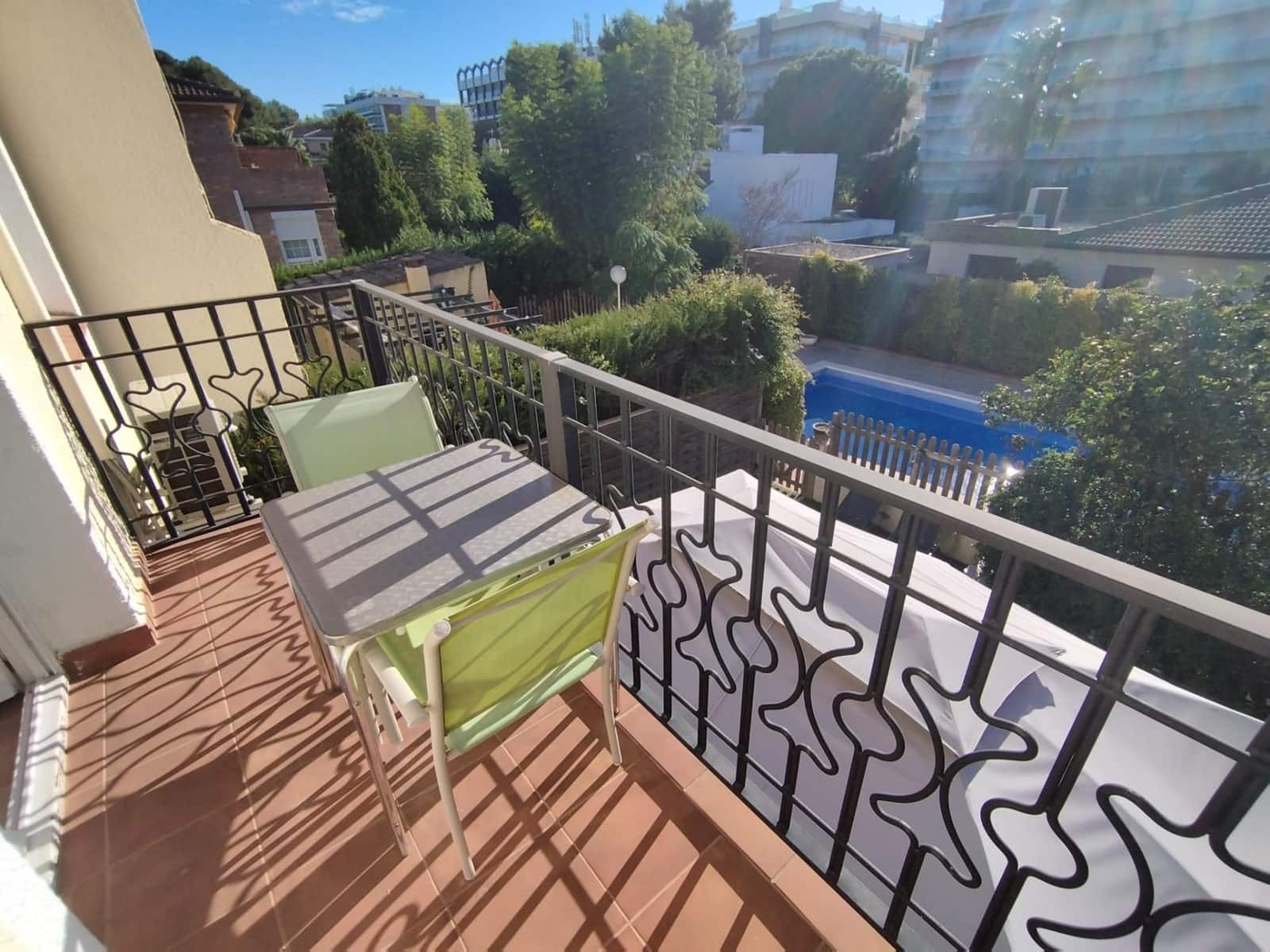 5 soverom Rekkehus til salgs i Salou med svømmebasseng garasje - € 495 000 (Ref: 9568661)