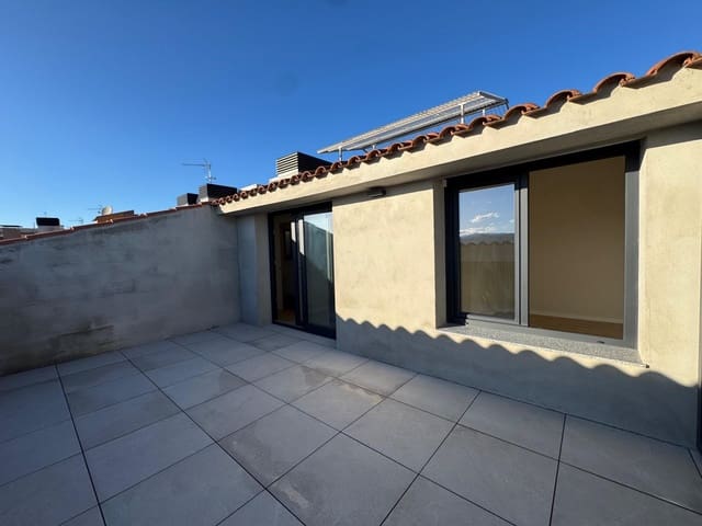 Apartamento de 3 habitaciones en Igualada en venta con garaje - 325.000 € (Ref: 9576706)