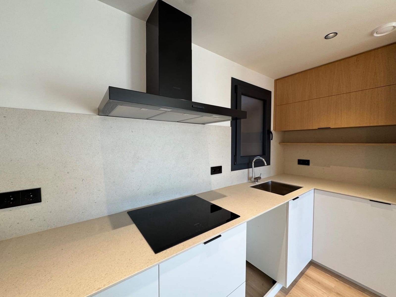 3 bedroom Apartment for sale in Igualada with garage - € 325,000 (Ref: 9576706)