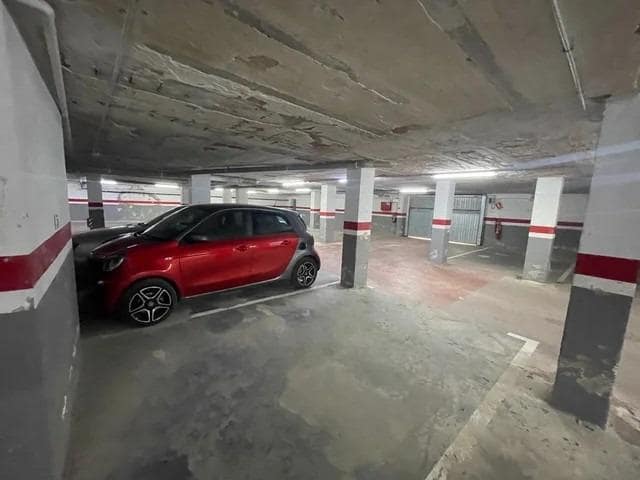 Garaje en Salou en alquiler - 150 € (Ref: 9591279)