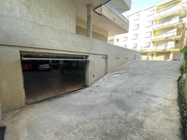 Garaje en Salou en alquiler - 150 € (Ref: 9591279)