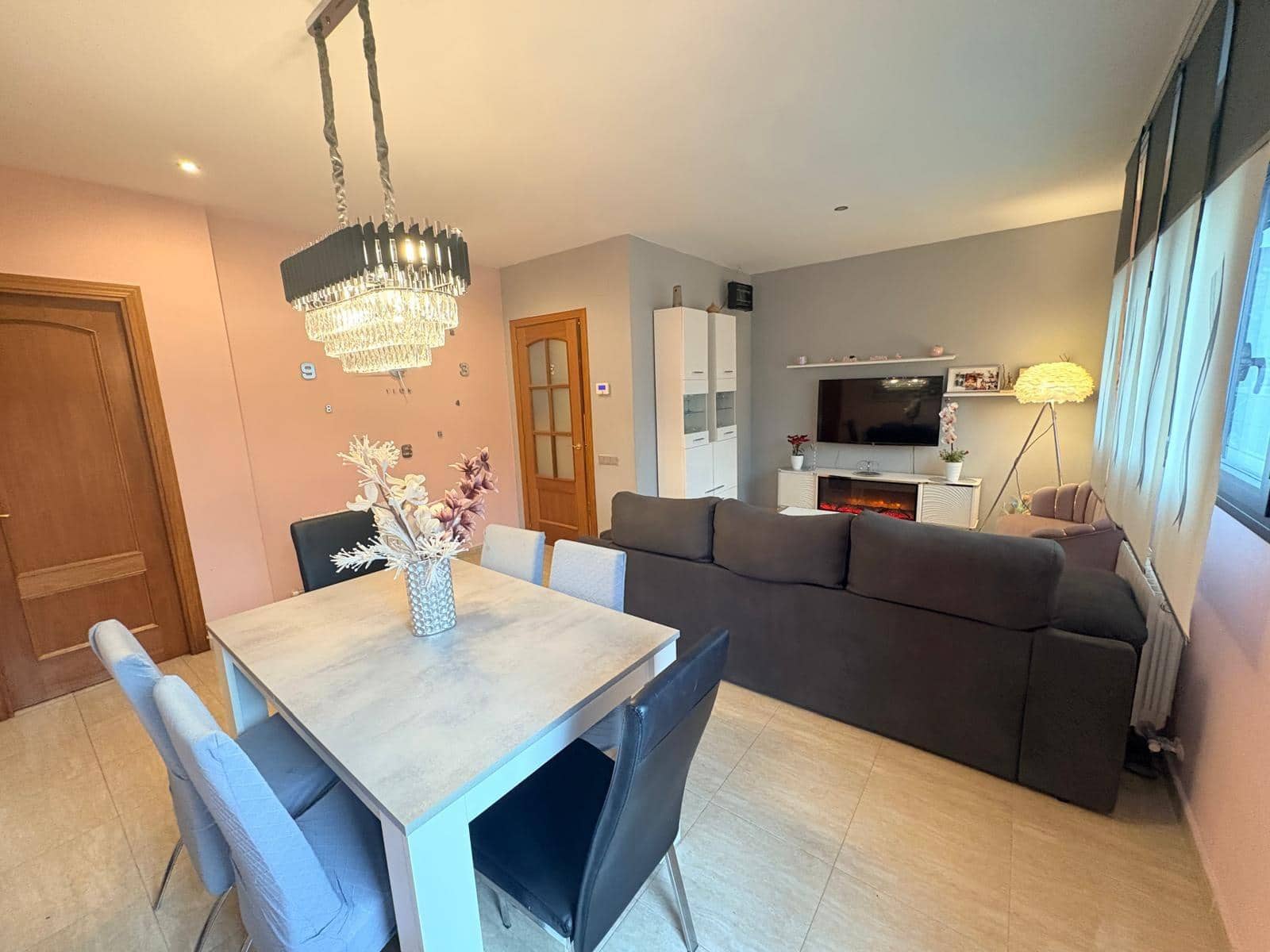 2 bedroom Flat for sale in Sant Guim de Freixenet - € 140,000 (Ref: 9591280)