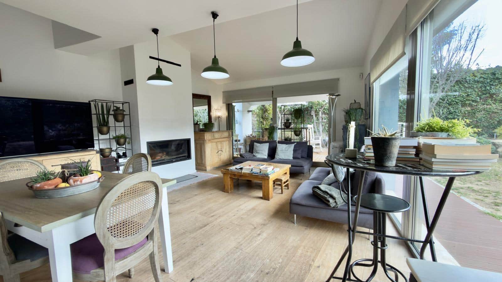 Chalet de 5 habitaciones en Castellolí en venta con garaje - 479.000 € (Ref: 9604977)