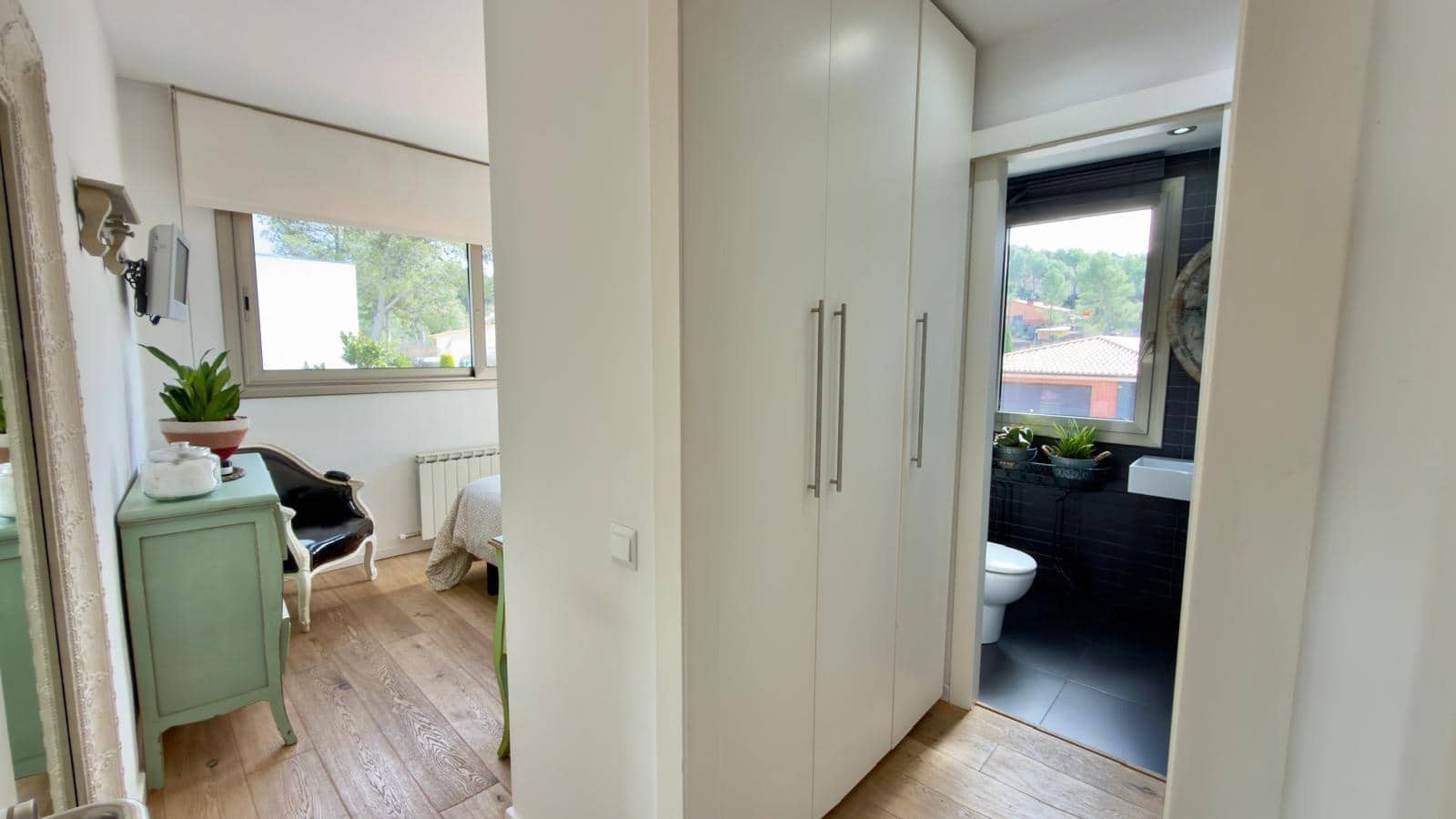 Chalet de 5 habitaciones en Castellolí en venta con garaje - 479.000 € (Ref: 9604977)