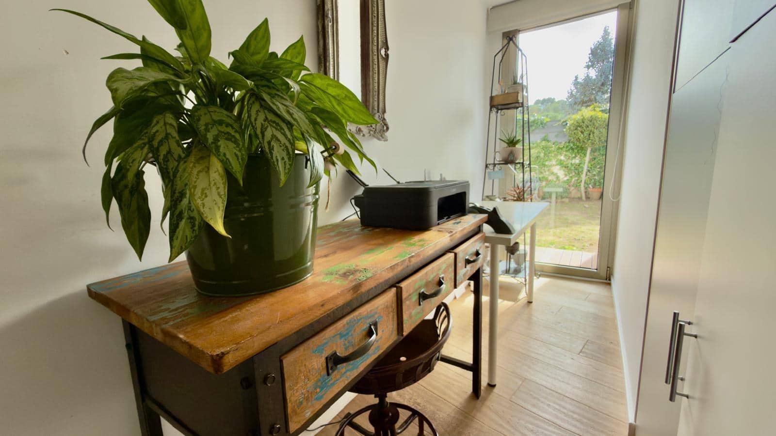 Chalet de 5 habitaciones en Castellolí en venta con garaje - 479.000 € (Ref: 9604977)