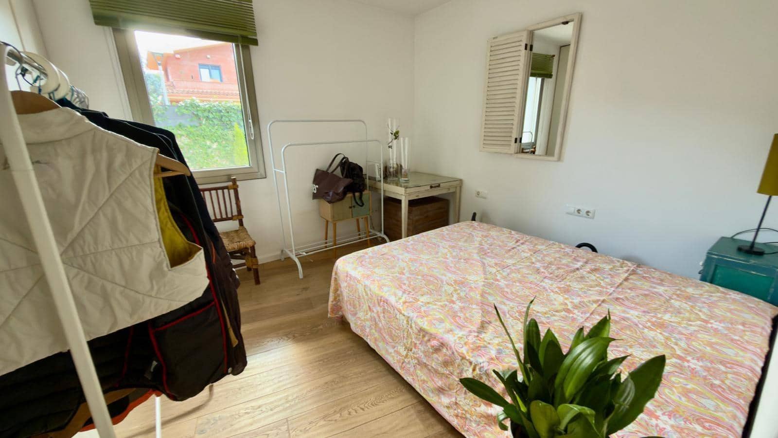 Chalet de 5 habitaciones en Castellolí en venta con garaje - 479.000 € (Ref: 9604977)