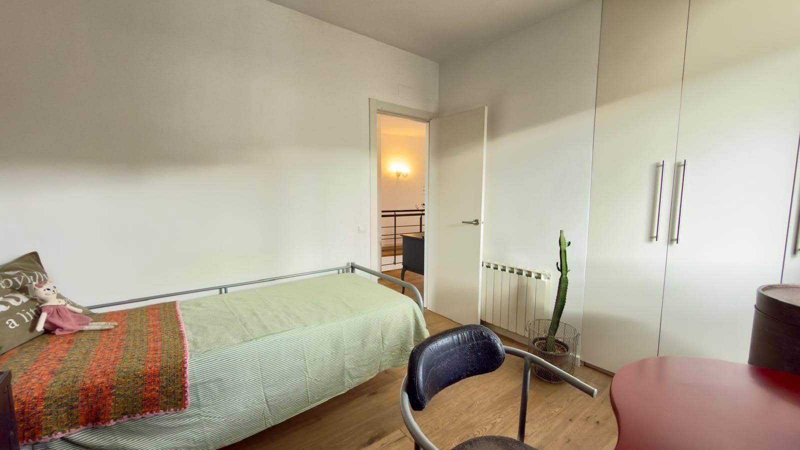 5 bedroom Villa for sale in Castelloli with garage - € 479,000 (Ref: 9604977)