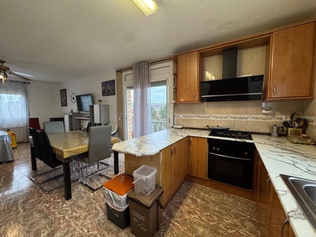 4 bedroom Finca/Country House for sale in Sarral with garage - € 260,000 (Ref: 9604978)