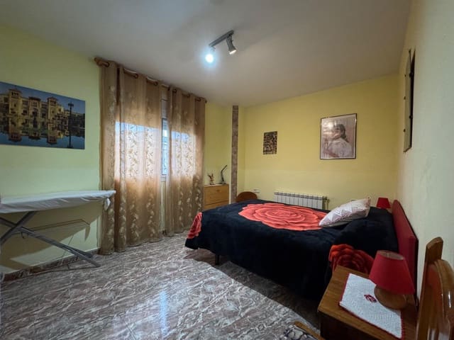 4 bedroom Finca/Country House for sale in Sarral with garage - € 260,000 (Ref: 9604978)