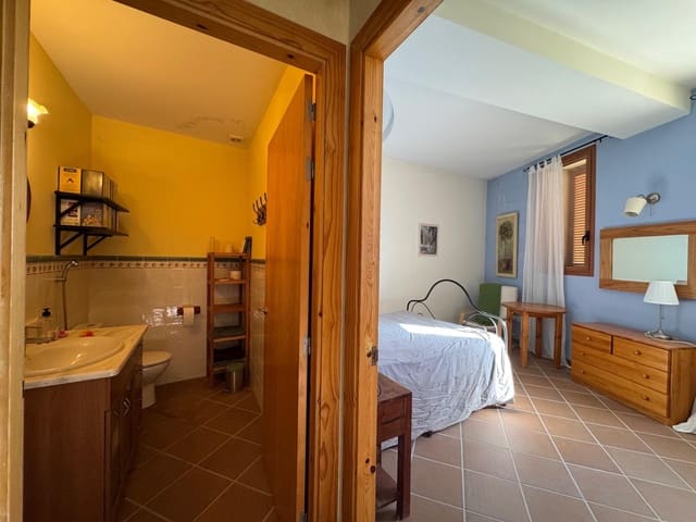 4 soveværelse Finca/Landehus til salg i Argençola - € 339.000 (Ref: 9625575)