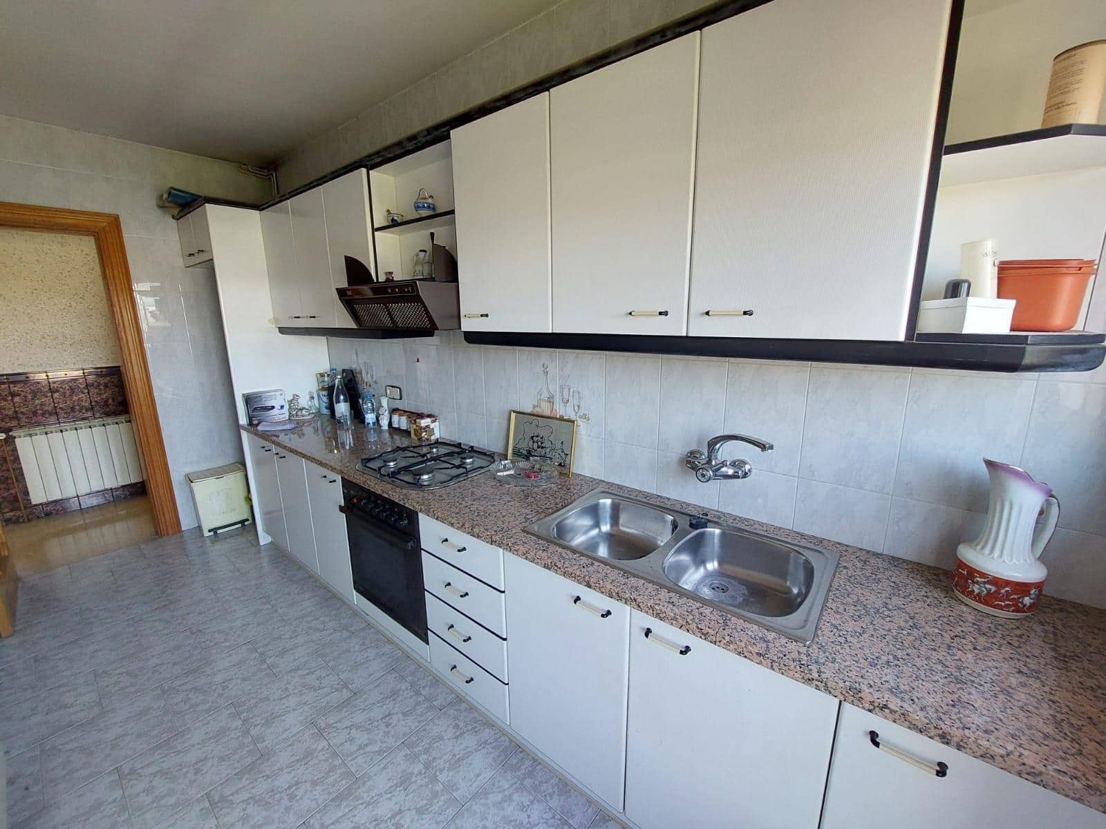 4 soverom Villa til salgs i Odena med garasje - € 269 000 (Ref: 9627504)