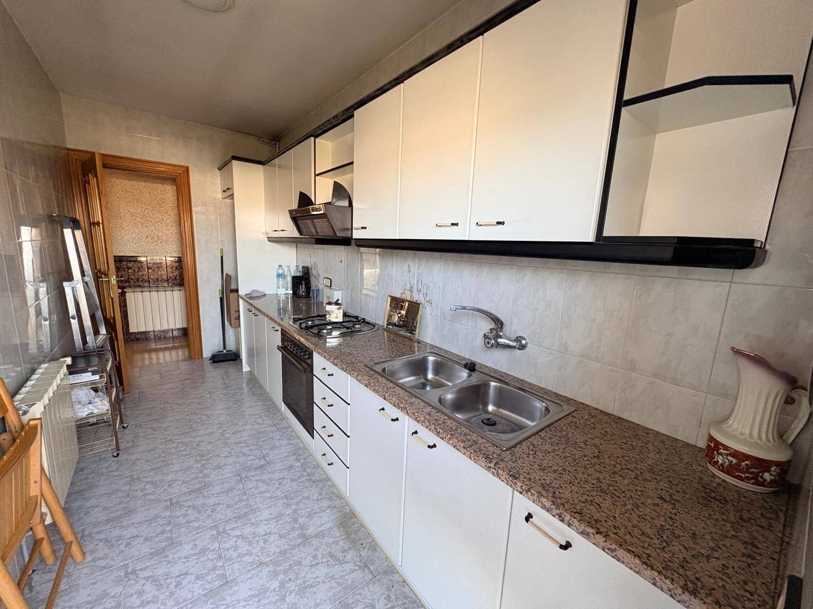 4 bedroom Villa for sale in Odena with garage - € 269,000 (Ref: 9627504)