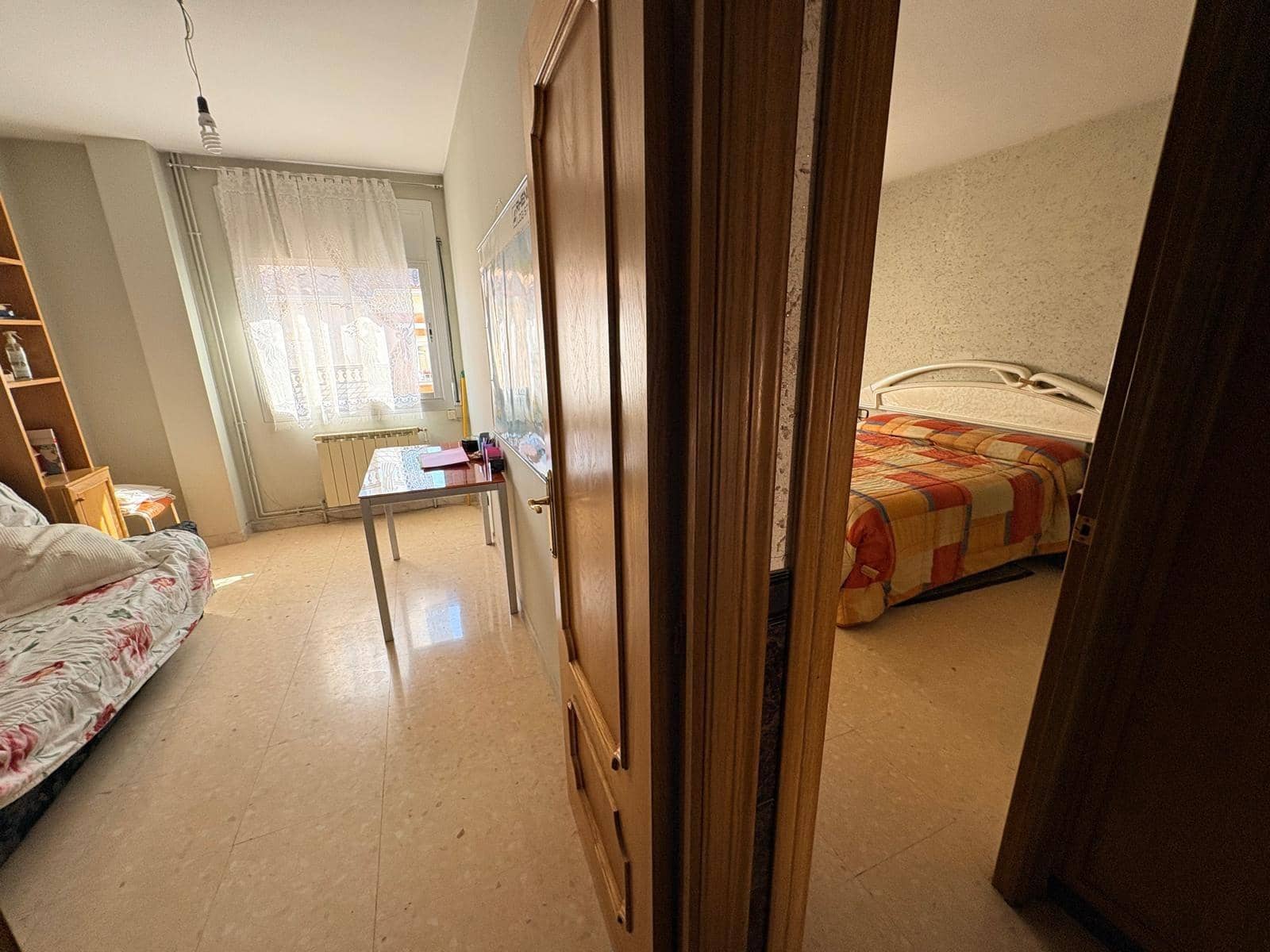 4 bedroom Villa for sale in Odena with garage - € 269,000 (Ref: 9627504)