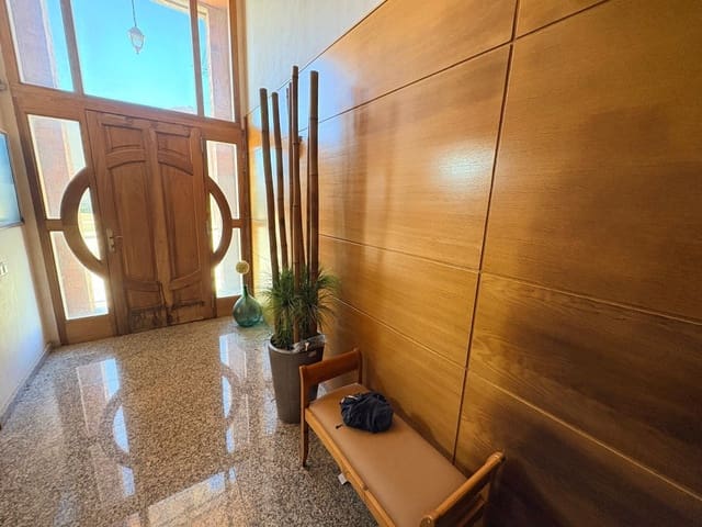 4 sypialnia Willa na sprzedaż w Calaf z garażem - 308 000 € (Ref: 9627505)