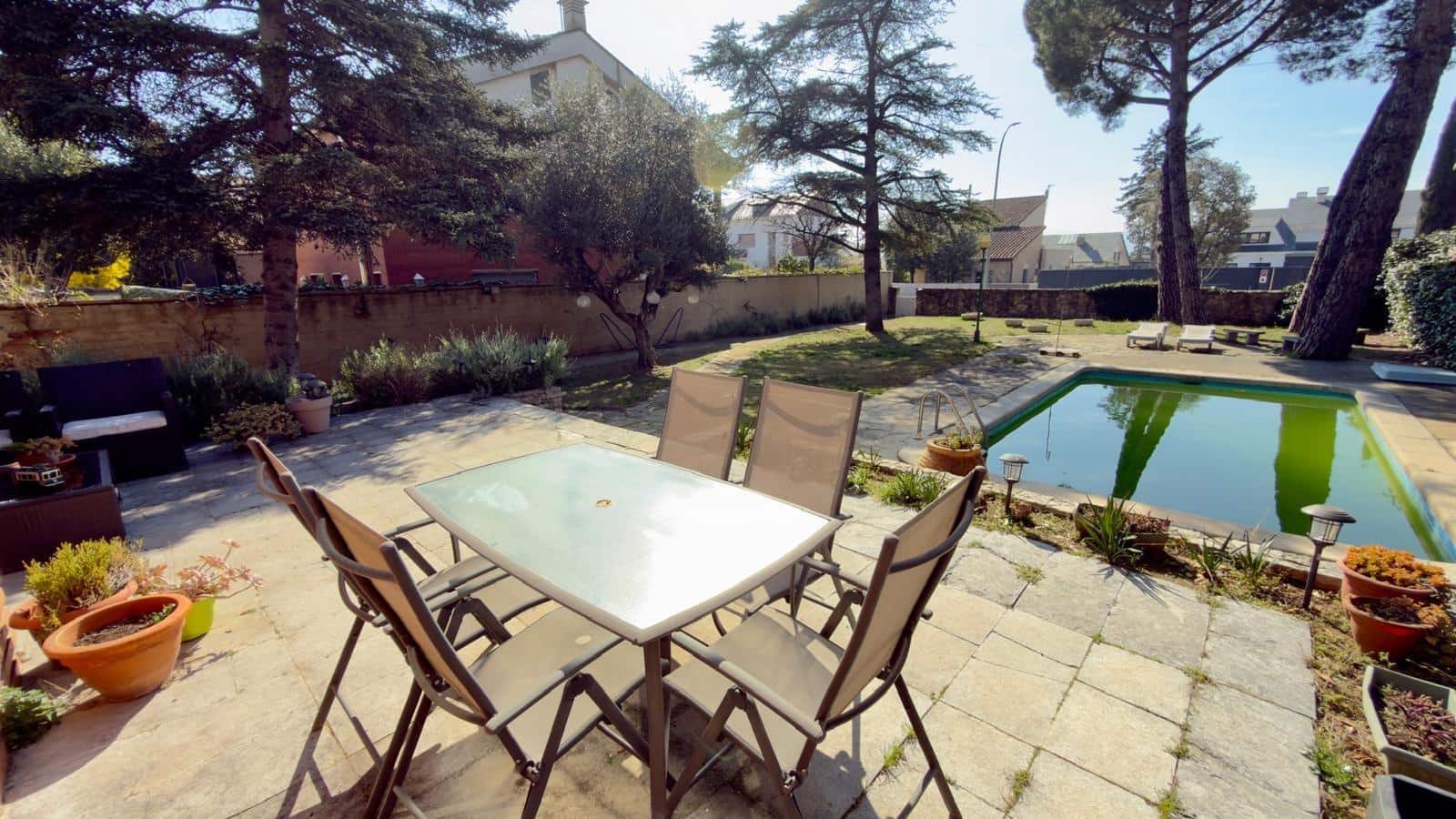 Chalet de 5 habitaciones en Igualada en venta con piscina garaje - 690.000 € (Ref: 9634268)