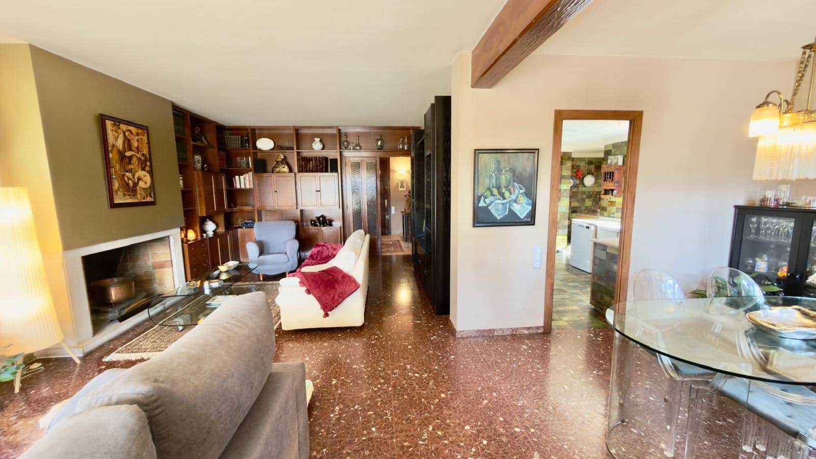 Chalet de 5 habitaciones en Igualada en venta con piscina garaje - 690.000 € (Ref: 9634268)