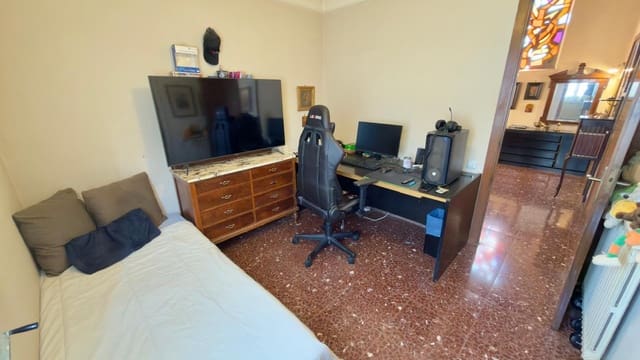 Chalet de 5 habitaciones en Igualada en venta con piscina garaje - 690.000 € (Ref: 9634268)