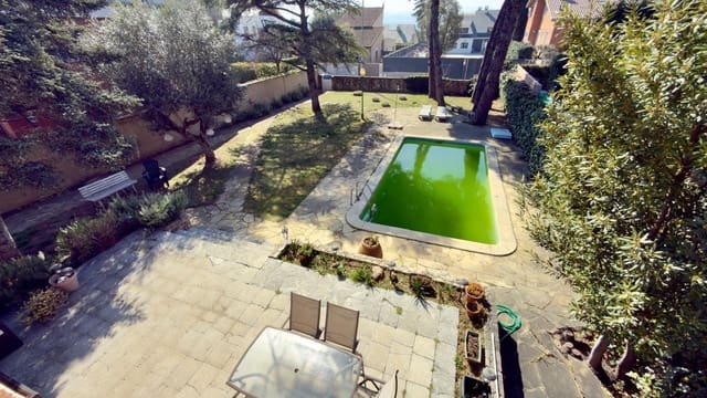 5 sypialnia Willa na sprzedaż w Igualada z basenem garażem - 690 000 € (Ref: 9634268)